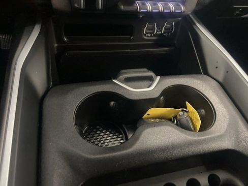 Used 2021 RAM 1500 Big Horn image 37