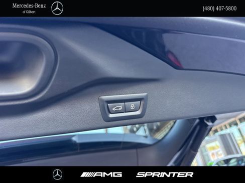 Used 2024 BMW X5 sDrive40i w/ Executive Package image 7