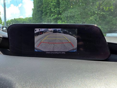 Used 2019 MAZDA MAZDA3 Hatchback w/ Premium Package FWD image 21