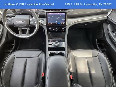 Used 2023 Jeep Grand Cherokee L Limited AWD/4WD image 27