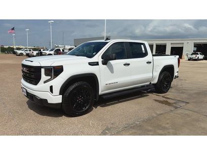 New 2026 GMC Sierra 1500 Pro w/ Graphite Edition