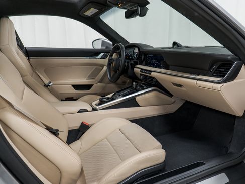 Certified 2022 Porsche 911 Turbo S image 30