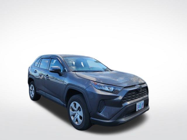 Used 2022 Toyota RAV4 LE AWD/4WD image 1