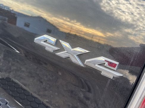 Used 2018 RAM 2500 Laramie w/ Cold Weather Group image 9