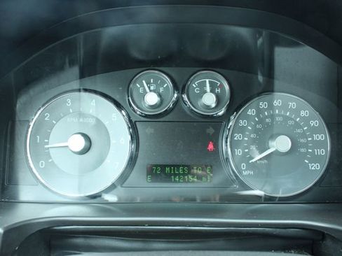 Used 2009 Mercury Milan Premier FWD image 25