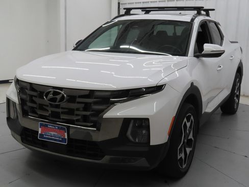 Used 2022 Hyundai Santa Cruz Limited AWD/4WD image 8