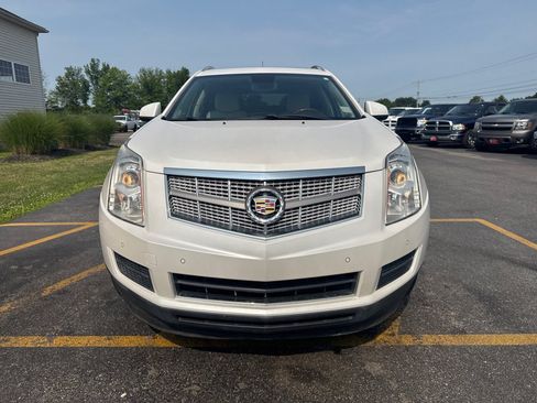 Used 2010 Cadillac SRX Luxury FWD image 3
