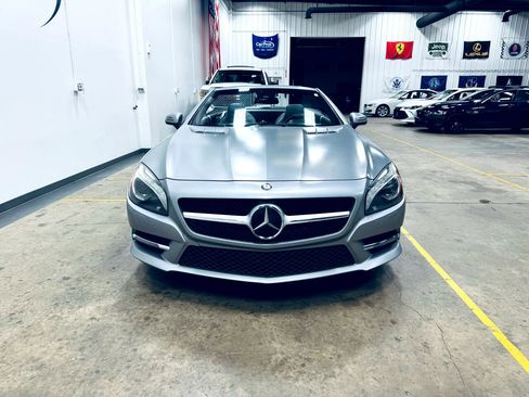 Used 2014 Mercedes-Benz SL 550 image 17
