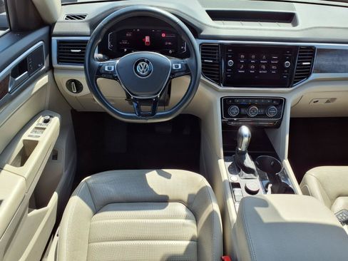 Used 2019 Volkswagen Atlas SEL Premium AWD/4WD image 2