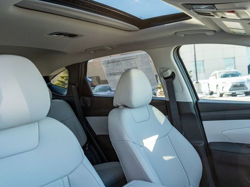 New 2026 Hyundai Tucson SEL image 13