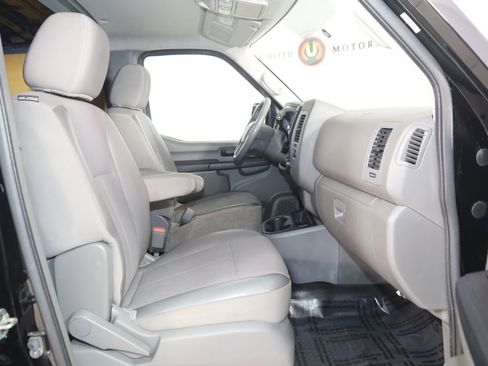 Used 2021 Nissan NV 1500 SV image 10