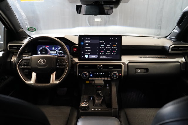 Used 2024 Toyota Tacoma TRD Off-Road w/ TRD Off Road Premium Package AWD/4WD image 14