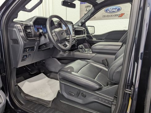 Used 2025 Ford F150 Lariat w/ Equipment Group 501A Mid AWD/4WD image 17