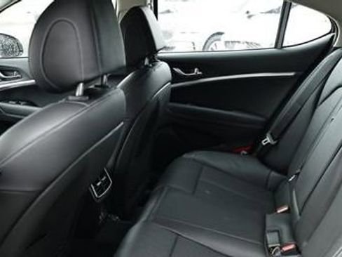 New 2026 Genesis G70 2.5T image 22