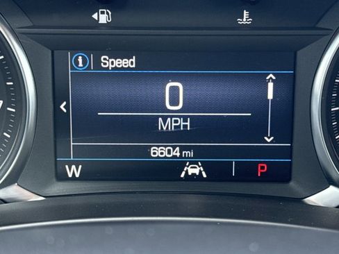 Used 2024 GMC Terrain SLE w/ Driver Convenience Package image 20