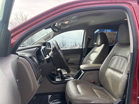 Used 2015 GMC Canyon SLT image 12