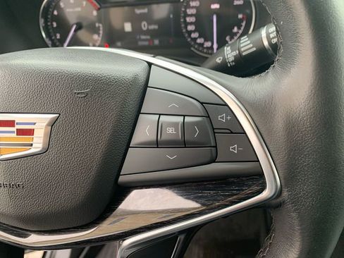 Used 2022 Cadillac XT5 Premium Luxury image 22