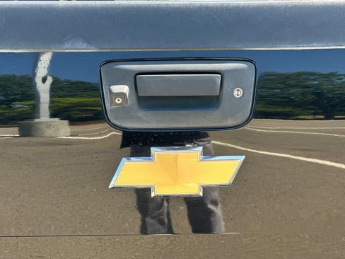 Used 2011 Chevrolet Silverado 2500 LTZ w/ LTZ Plus Package image 45