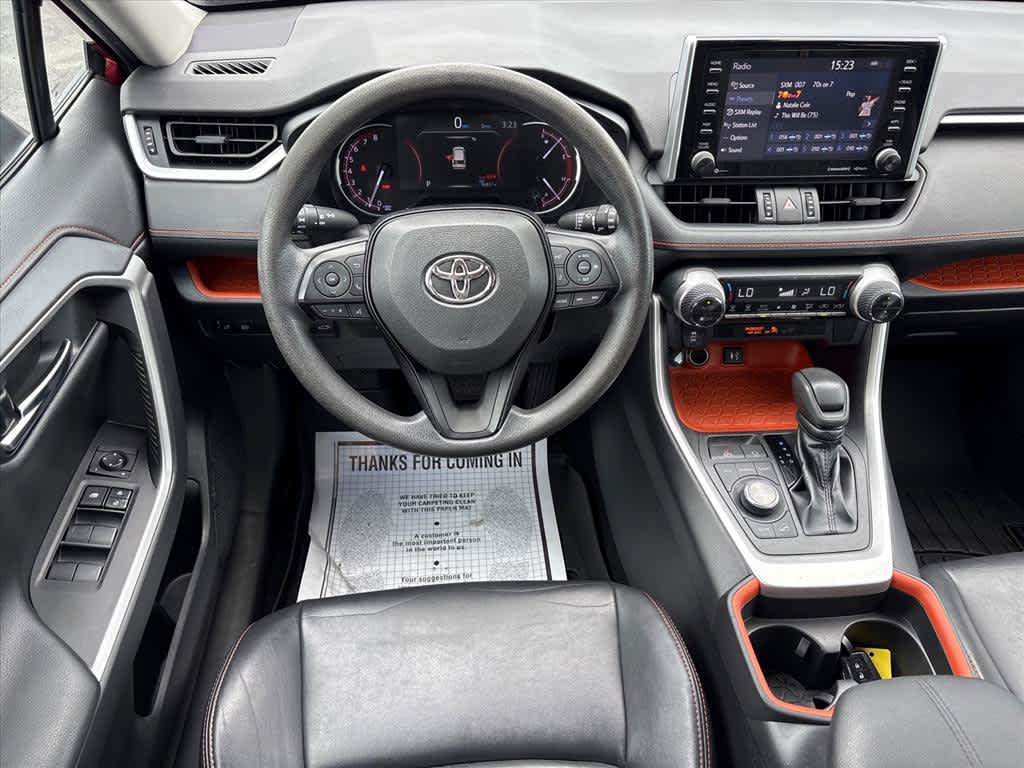 Used 2019 Toyota RAV4 Adventure AWD/4WD image 4
