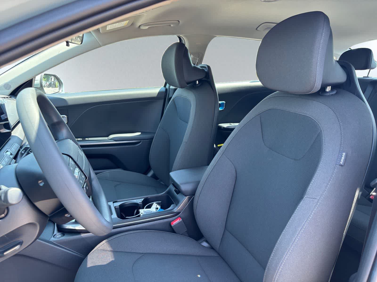 New 2026 Kia K4 FWD image 13
