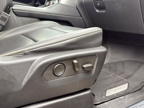 Used 2023 Chevrolet Tahoe Premier image 25