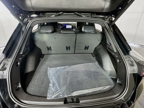 New 2025 Chevrolet Equinox EV RS w/ Active Safety Package 3 AWD/4WD image 30