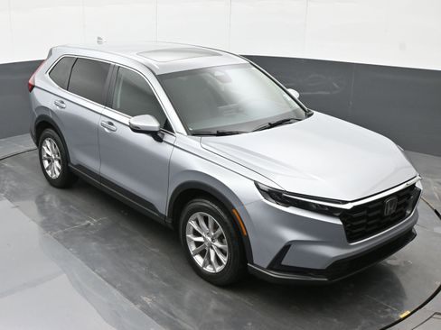 Used 2023 Honda CR-V EX image 30