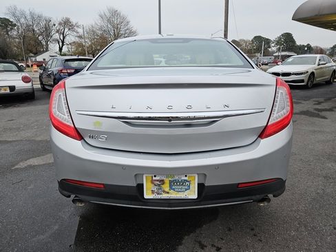 Used 2016 Lincoln MKS Base w/ Equipment Group 101A image 6