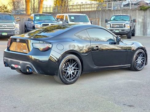Used 2013 Scion FR-S image 7