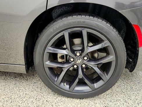 Used 2023 Dodge Charger SXT w/ Blacktop Package image 9