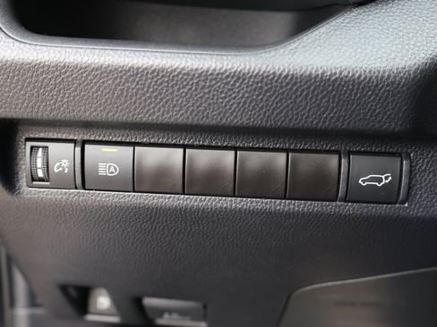 Certified 2024 Toyota RAV4 XLE Premium AWD/4WD image 31
