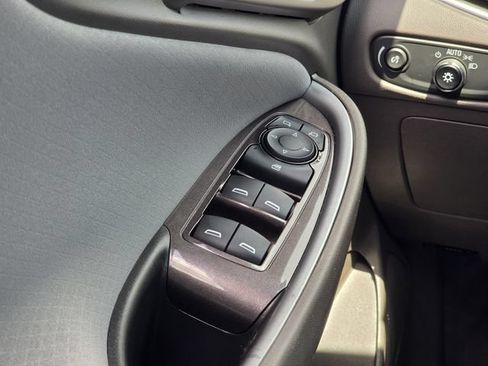 Used 2023 Chevrolet Malibu LS FWD image 14