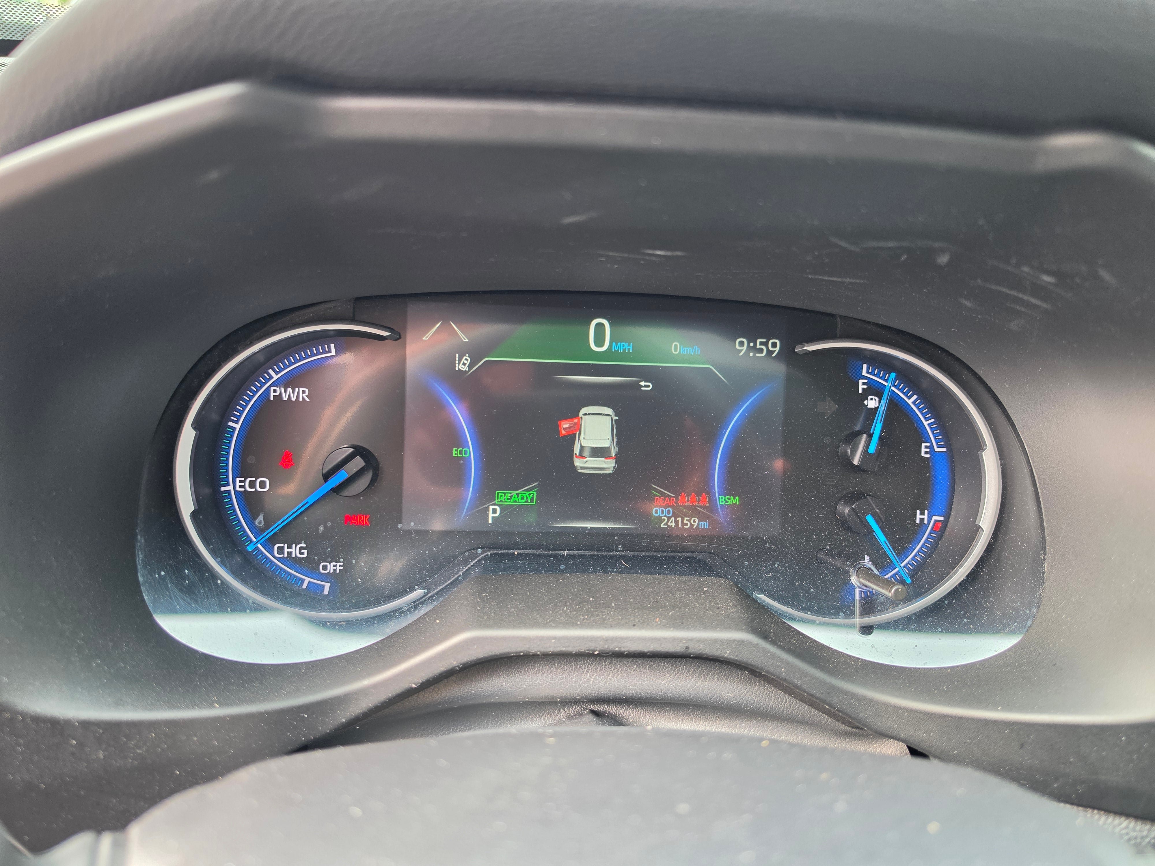 Used 2024 Toyota RAV4 XSE w/ Weather Package AWD/4WD image 8
