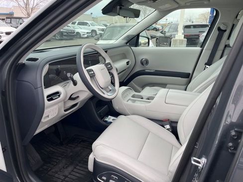 New 2026 Hyundai Palisade Calligraphy AWD/4WD image 9