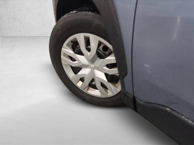 Used 2024 Toyota Corolla Cross L FWD image 11