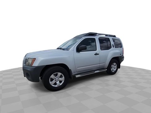 Used 2010 Nissan Xterra S AWD/4WD image 4