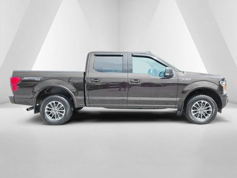 Used 2020 Ford F150 XLT w/ Equipment Group 302A Luxury AWD/4WD image 4