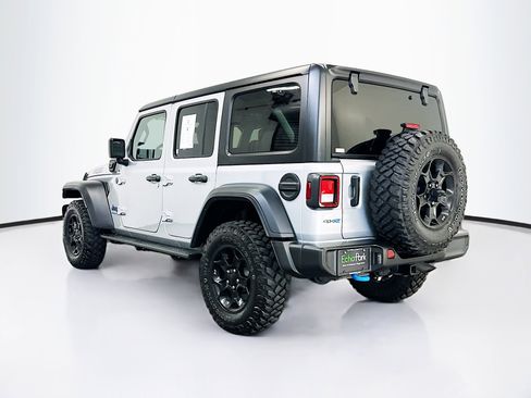 Used 2023 Jeep Wrangler Unlimited w/ Cold Weather Group AWD/4WD image 5