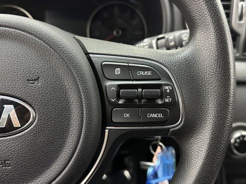 Used 2019 Kia Sportage LX image 16