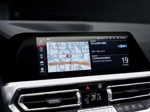 Used 2022 BMW M4 xDrive Competition w/ Parking Assistance Package AWD/4WD image 53