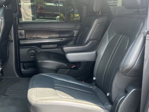 Used 2018 Ford Expedition Max Limited w/ Equipment Group 302A image 12