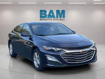 Used 2023 Chevrolet Malibu LT