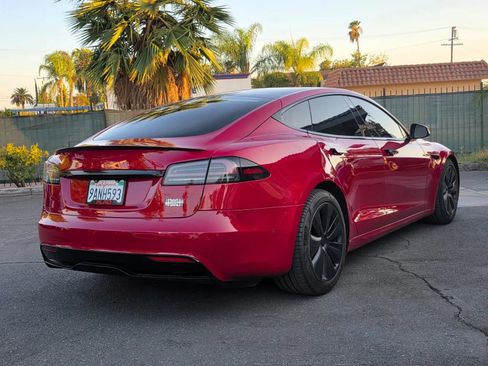 Used 2022 Tesla Model S Plaid AWD/4WD image 3