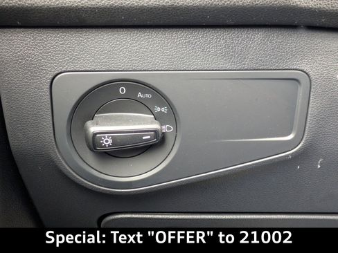 Used 2024 Volkswagen Tiguan S image 24