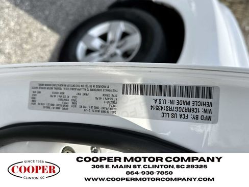 Used 2024 RAM 1500 Classic SLT image 28