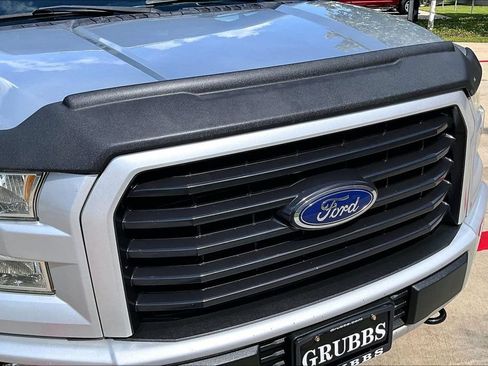 Used 2016 Ford F150 XLT w/ Equipment Group 302A Luxury AWD/4WD image 38