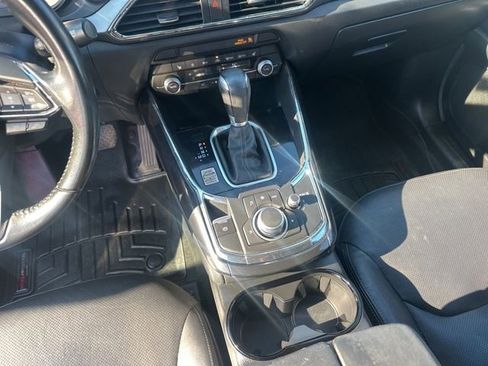 Used 2019 MAZDA CX-9 Touring image 24