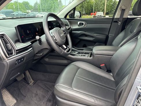 Used 2025 Kia Sorento X-Line EX AWD/4WD image 7