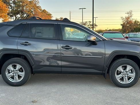 New 2025 Toyota RAV4 XLE image 4