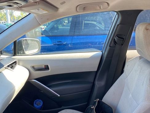 Used 2023 Toyota Corolla Cross LE image 46